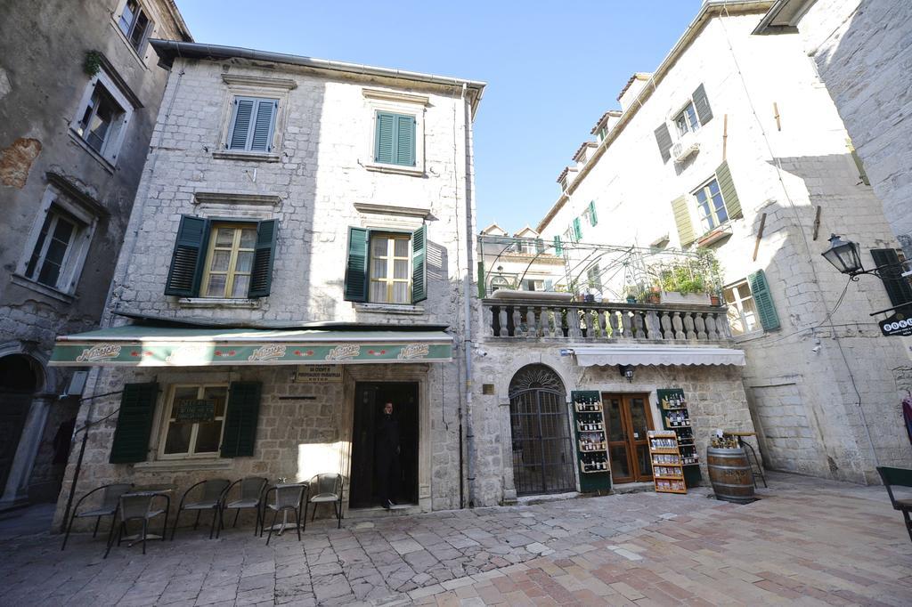 Palazzo Max And Alex Apartments Kotor Eksteriør billede